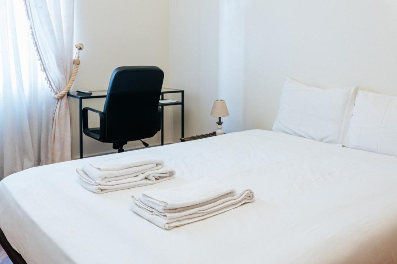 Affittacamere Double Bed Av Da Republic Lisbona